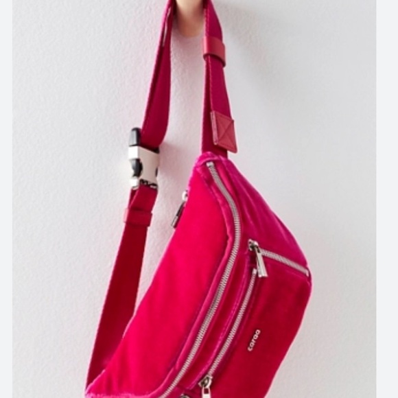 Free People Handbags - NWT Free People Caraa Velvet Small Sling Bag pink